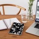 Agenda 2026 día por página, Similar A5+ (155 x 213 mm), Planificación diaria, Cubierta rígida cartón, Espiral, Cierre goma elástica, Papel 80 g/m², Español-EN-PT, Noir garden Miquelrius