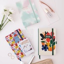 Agenda 2026 semana vista, Formato pequeño (90 x 140 mm), Planificación semanal, Cubierta rígida cartón, Espiral, Cierre goma elástica, Papel 80 g/m², Español-EN-PT, Mini garden Miquelrius